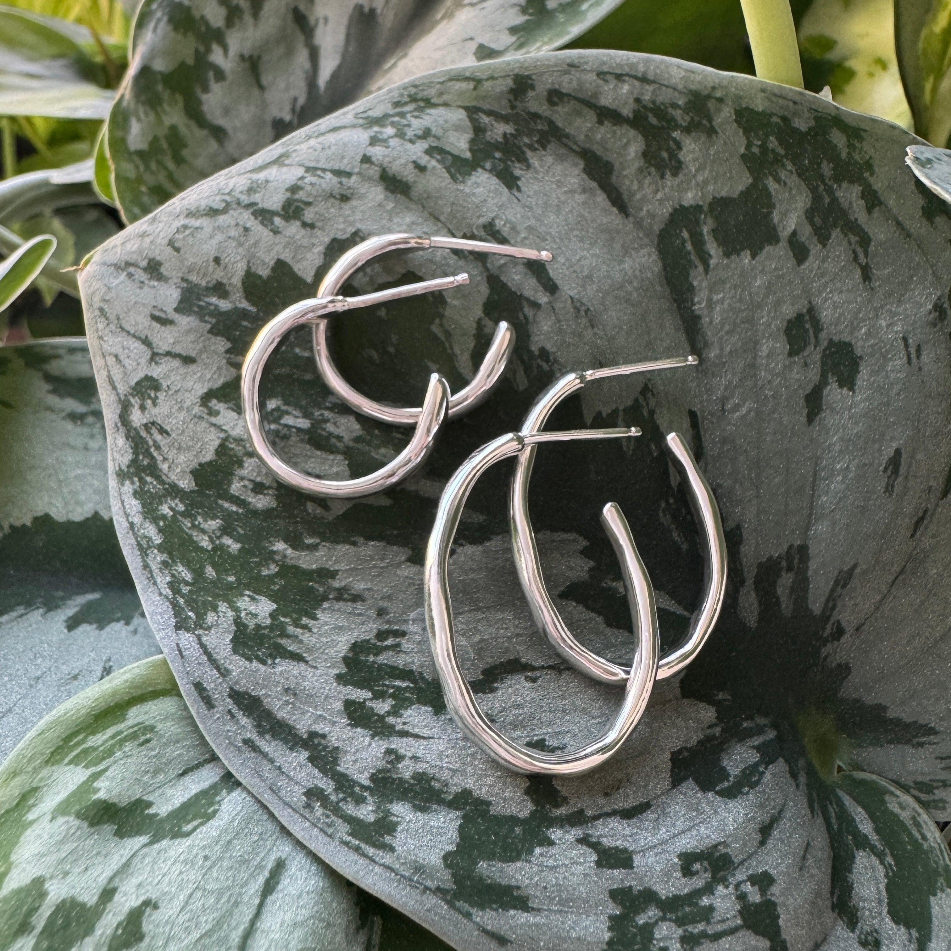 Tidal Oval Hoop Earrings - Dark Sterling Silver