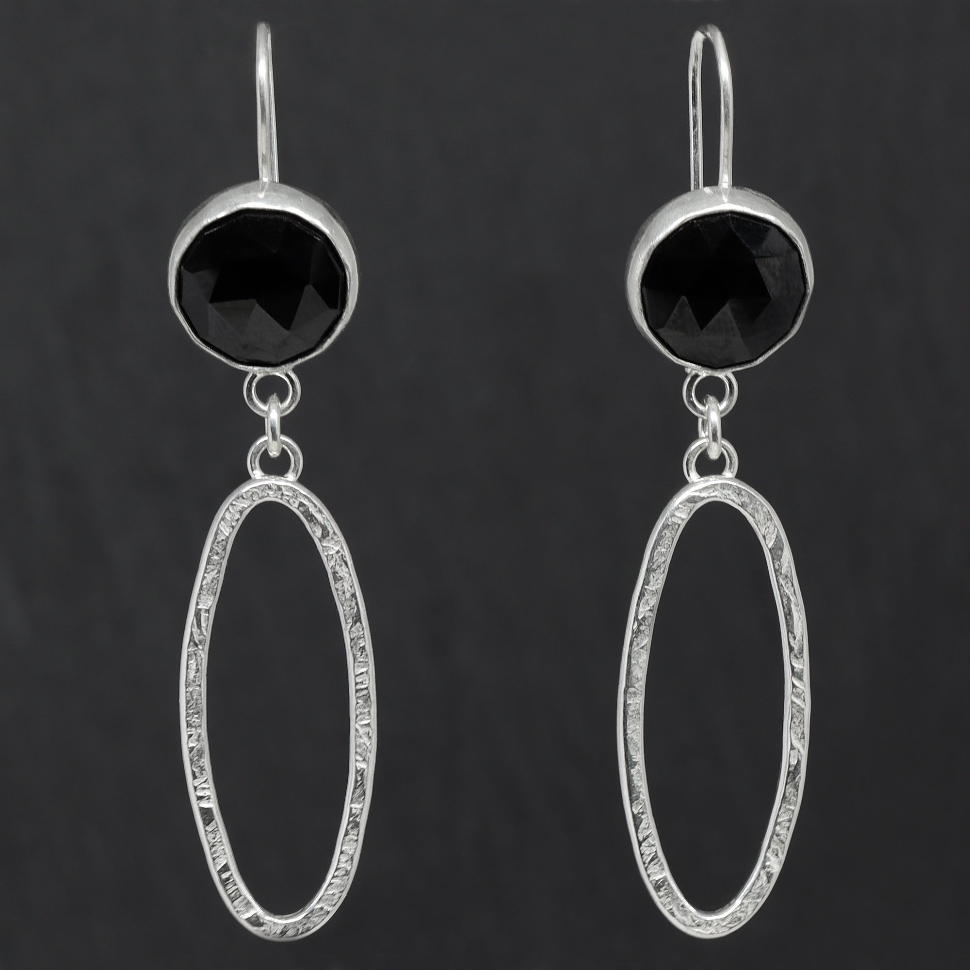 Aperture Earrings - Black Spinel - Bright Sterling