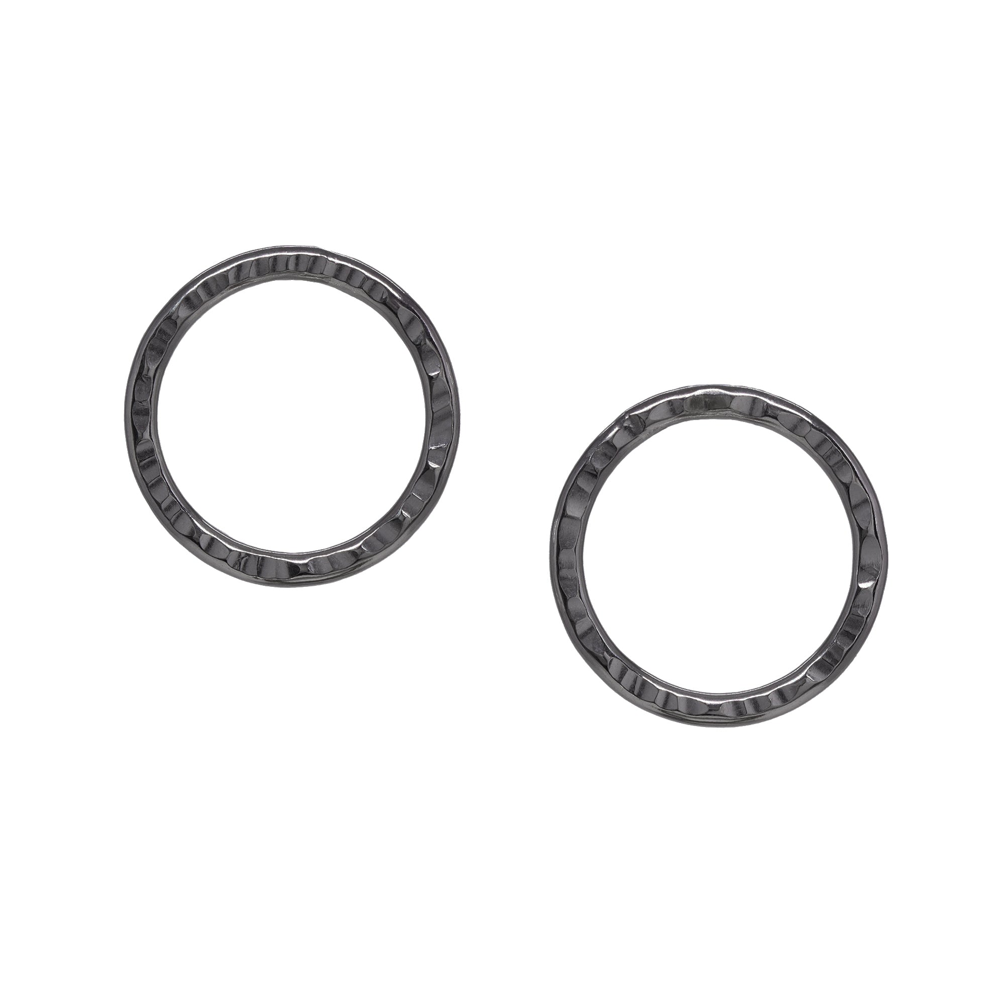 Faceted Circle Studs Large - Dark Sterling