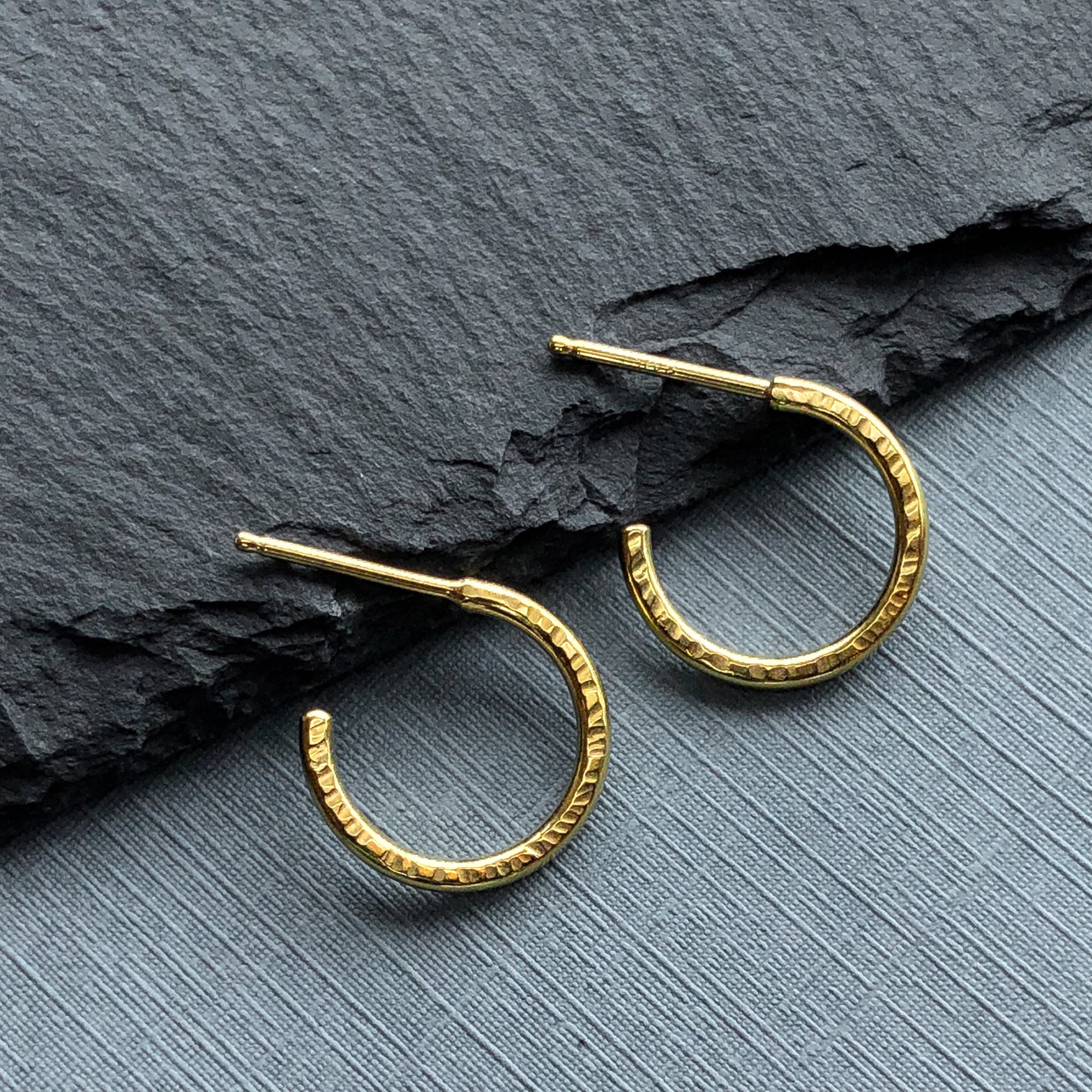 Faceted Hoops - Vermeil