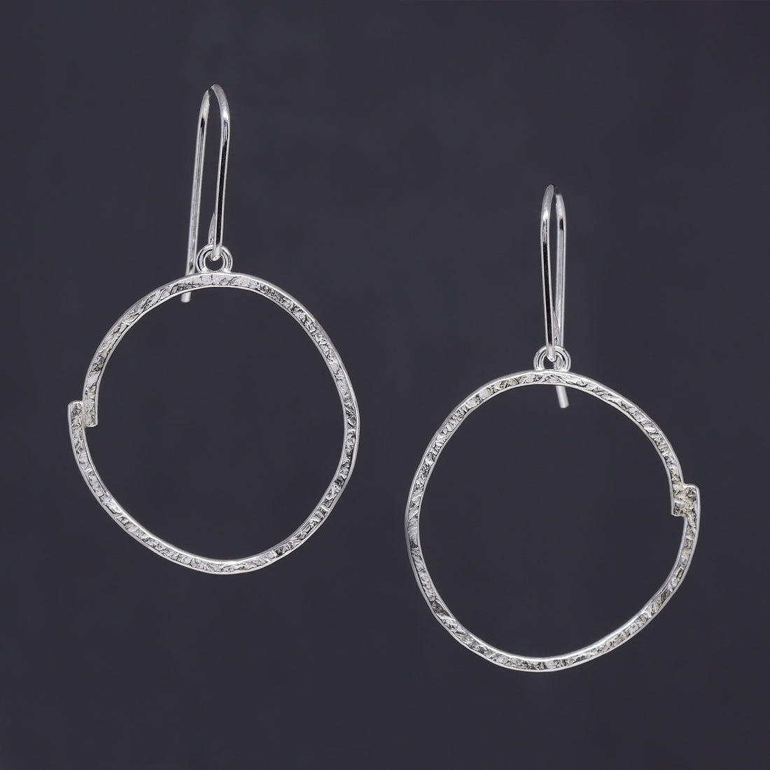 Sketch Earrings - Medium - Bright Sterling